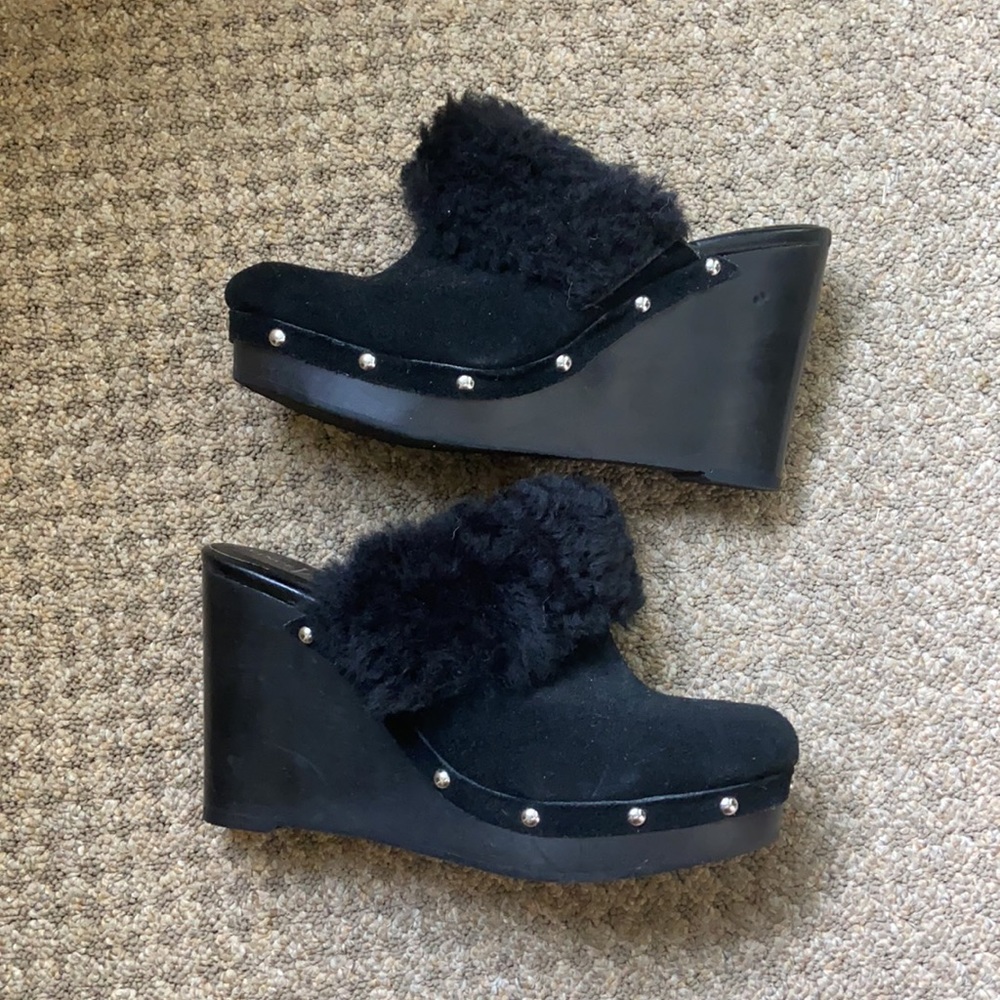 Vince Camuto Leather Suede Wedge Heeled Shearling Clogs Mules